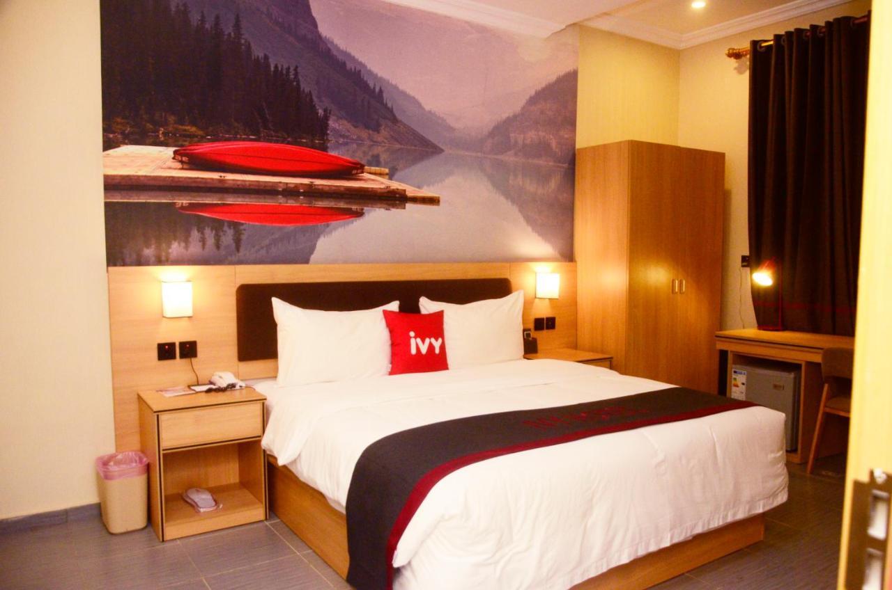 Ivy Hotel Emerald Ikeja Eksteriør billede