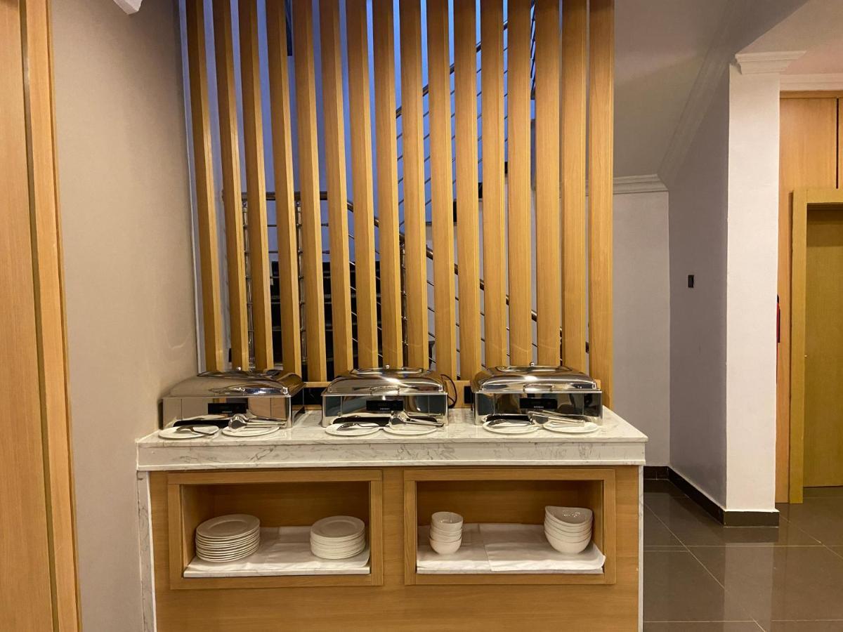 Ivy Hotel Emerald Ikeja Eksteriør billede